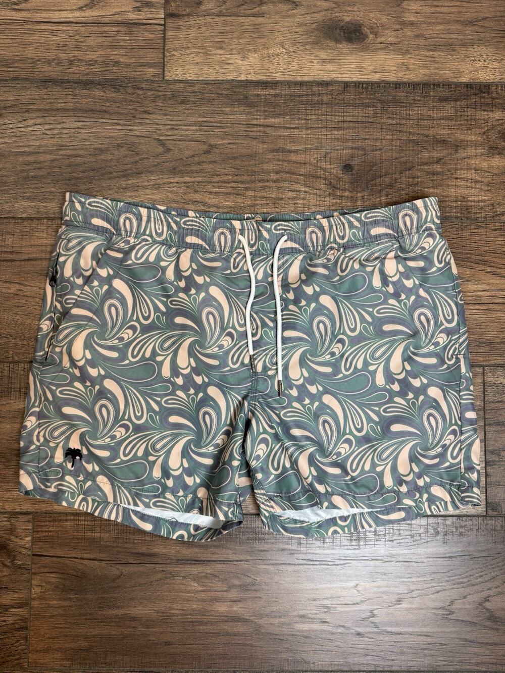 OAS Men’s Swim Trunks Size Large Green Geometric Pattern READ